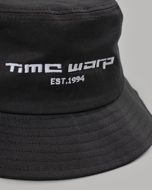 Time Warp Eimer Hut